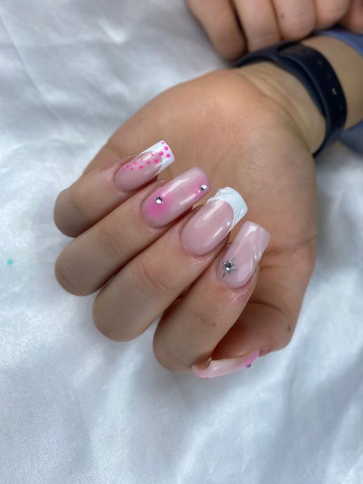 Manicure żelowy, hybrydowy, pedicure