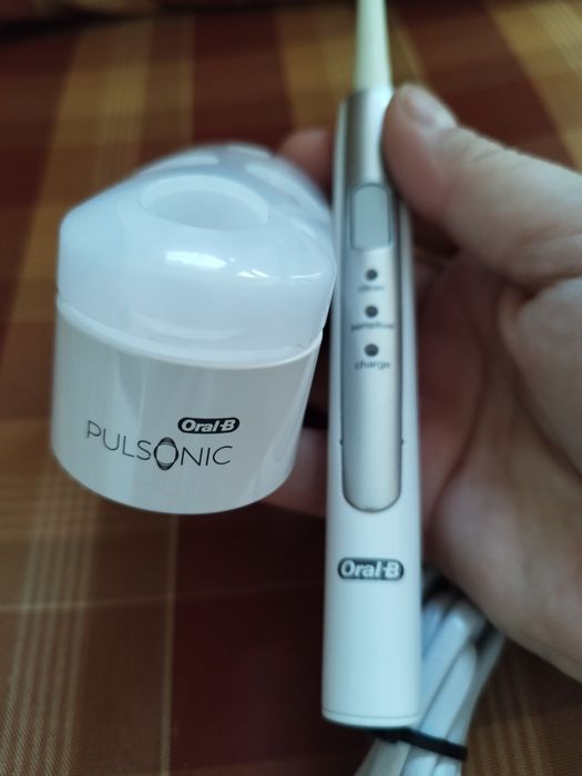 Pulsonic  Oral-B