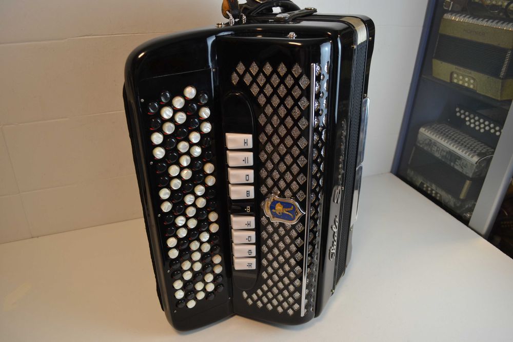 Acordeao Paolo Soprani 4 Voz 120 Baixos, N . 363