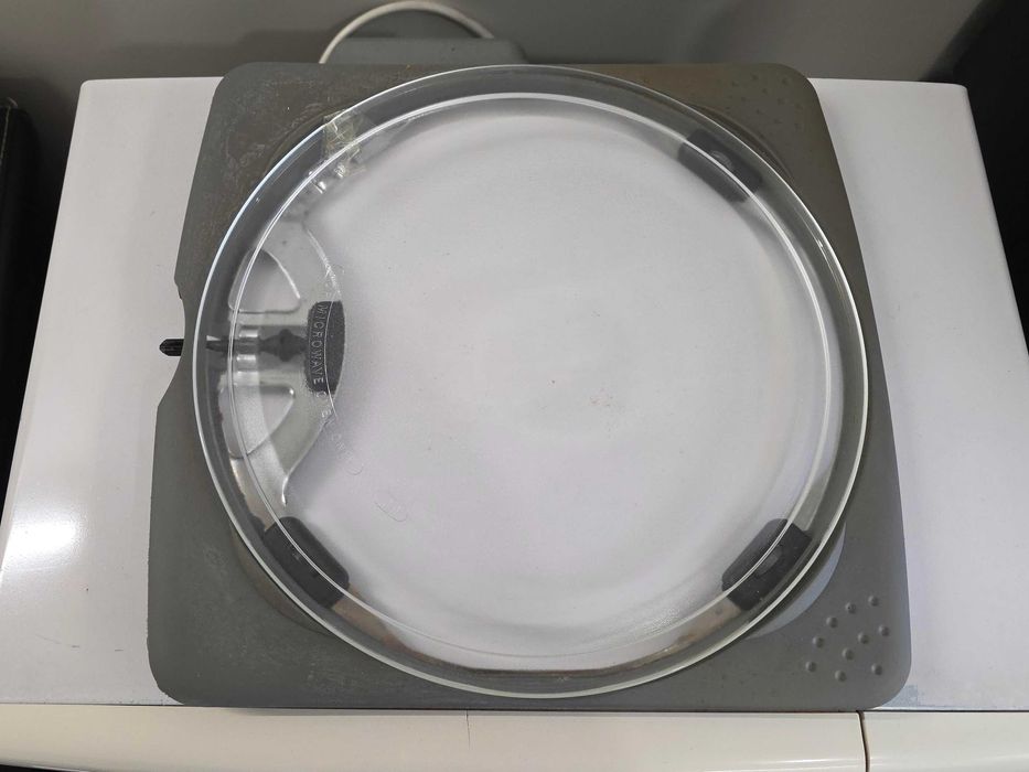 Micro-ondas Moulinex OptiGrill Duo Y87