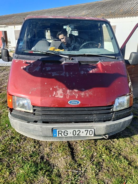 Ford Transit a venda
