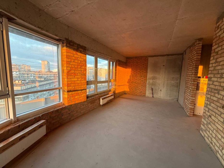 Продам 2 кімн квартиру ЖК  White Lines Ужгородський пров 4/1 Голосіїво