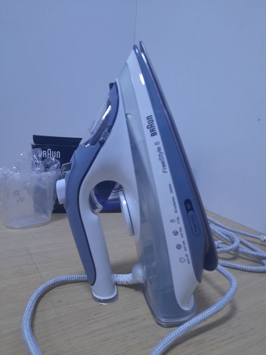 Праска BRAUN TexStyle 5 SI 5078 GY