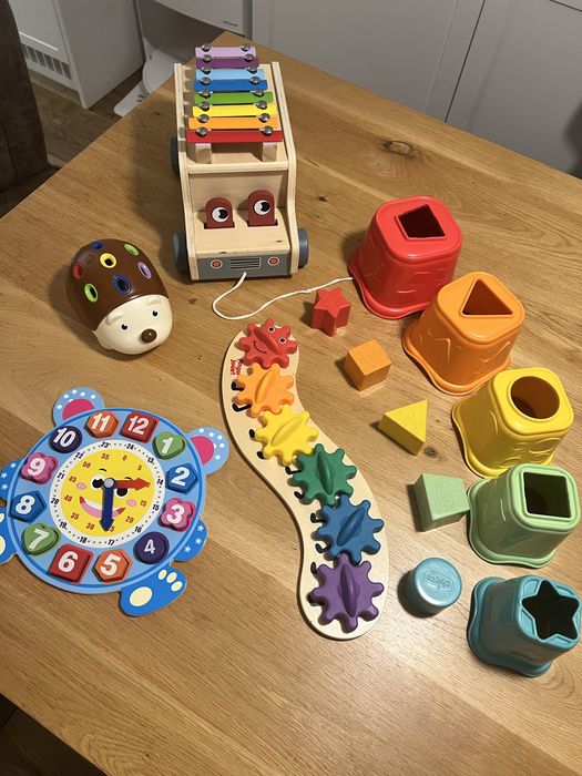 Zestaw zabawek drewnianych jak nowe