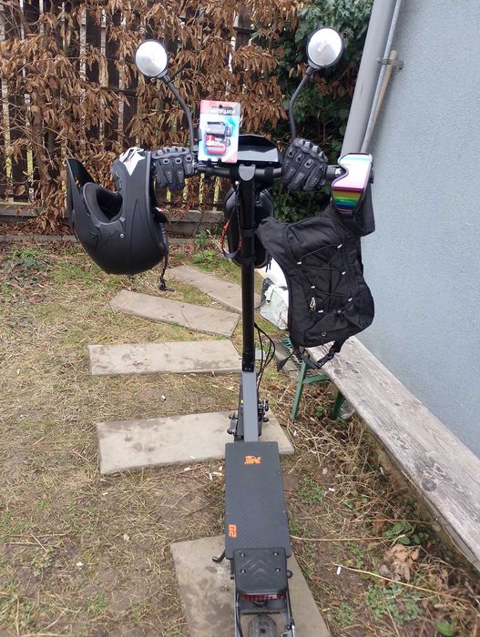 Електро самокат Kukirin G2