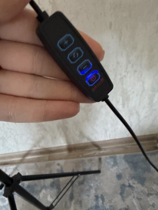 Кільцева Лед Лампа 26 см LED лампа з тримачем для телефону зі штативом 2,1 метра та usb пультом