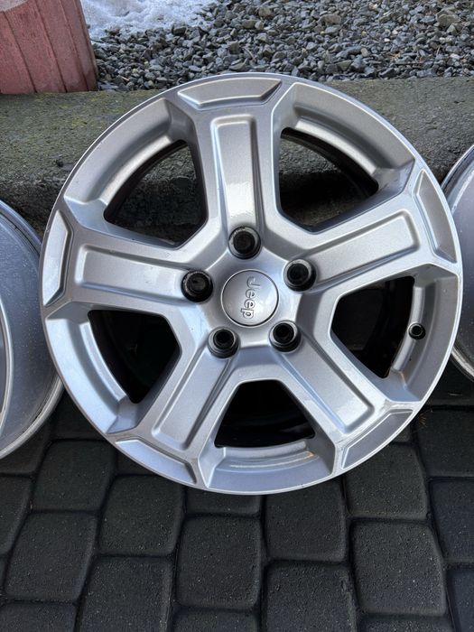 Felgi 17 5x127 Jeep Wrangler