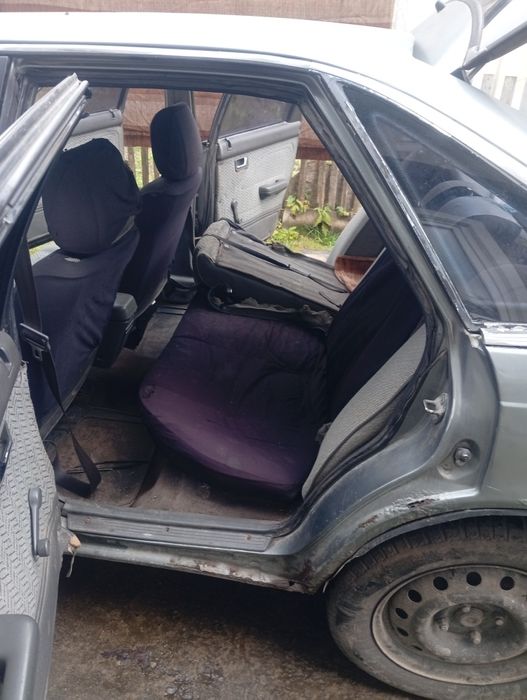 Мазда 626 .. бензин