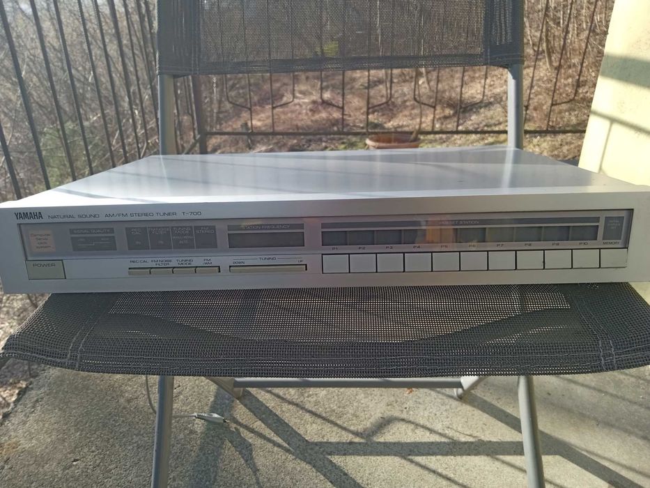 Tuner Yamaha T-700