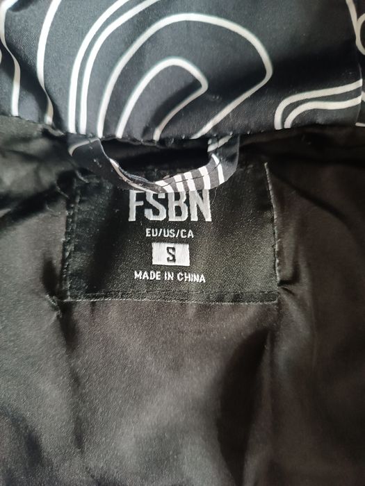 Пуховик куртка FSBN розмір S