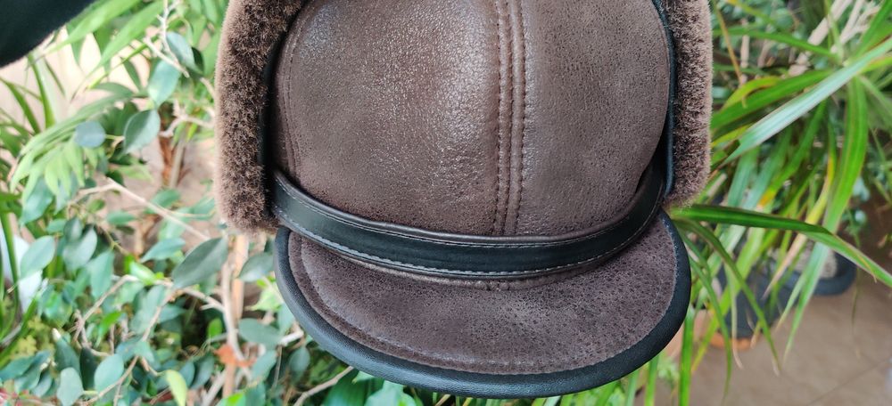 Шапка з натуральної овчини 60 розмір