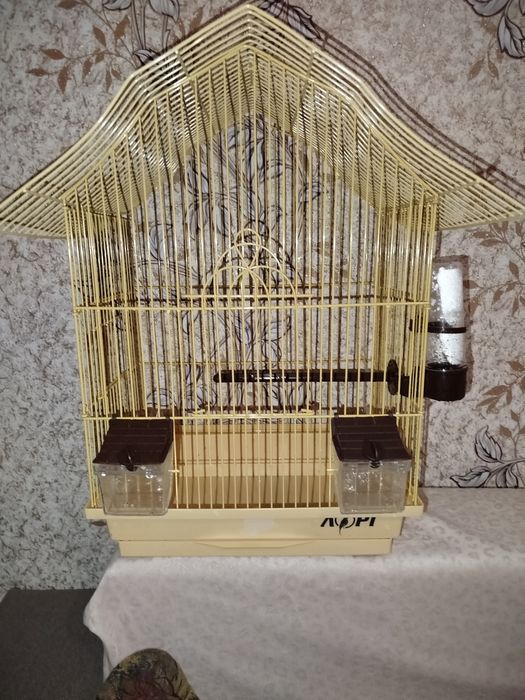 Клітка для птахів