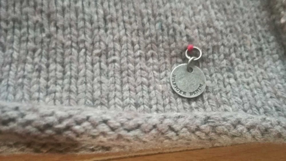 Damski lekki sweter TOMMY HILFIGER r.M stan bardzo dobry