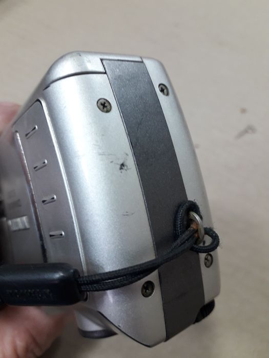 Фотоаппарат Konica Minolta Dimage E201 ( Fujifilm )