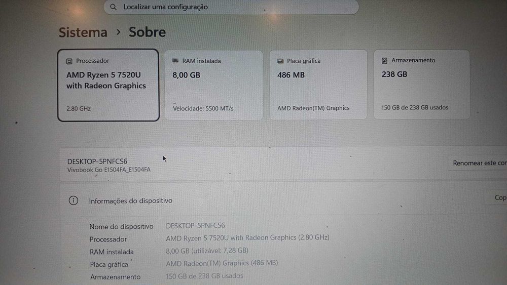 Notebook portatil asus vivobook 14/15AMD RYZEN 5 7520U with randeon grafics (PREÇO NEGOCIAVEL)