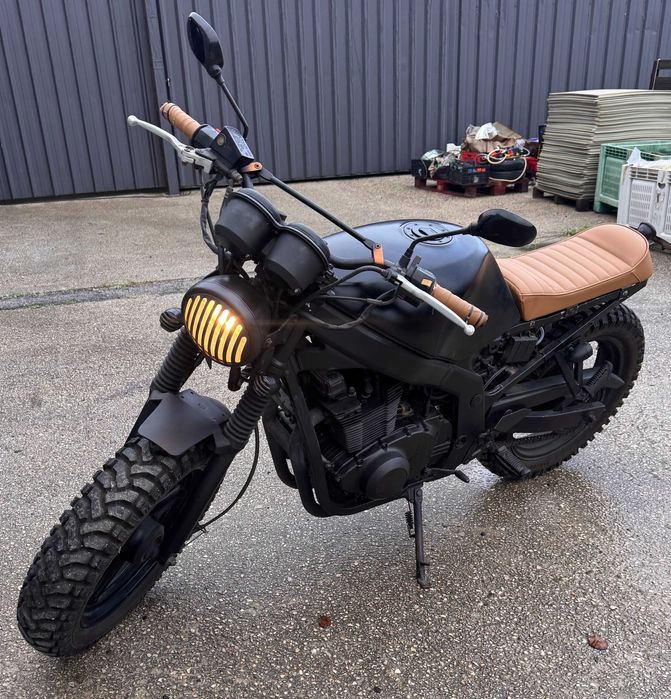 Suzuki GS500 Scrambler Black Mamba