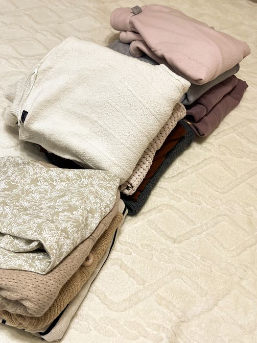 Розвантажую гардероб, продам мішок одягу