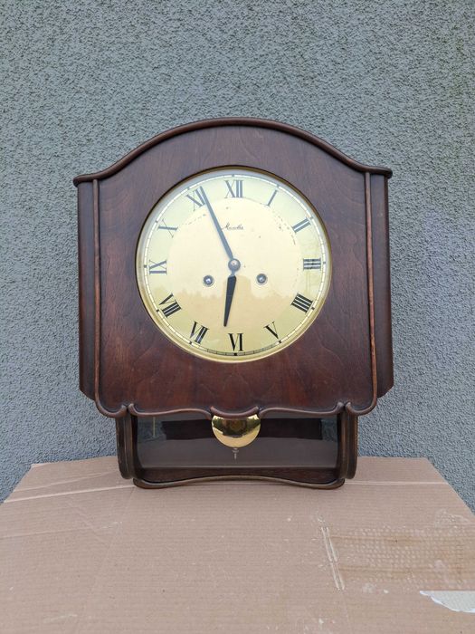 Zegar wiszący ścienny Mauthe