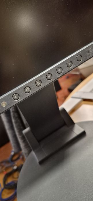 Monitor eizo FlexScan S1931 19 cali do fotografii oborotowy