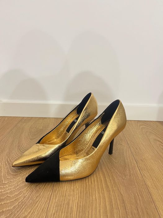 Sapatos Zara tamanho 39 Novos