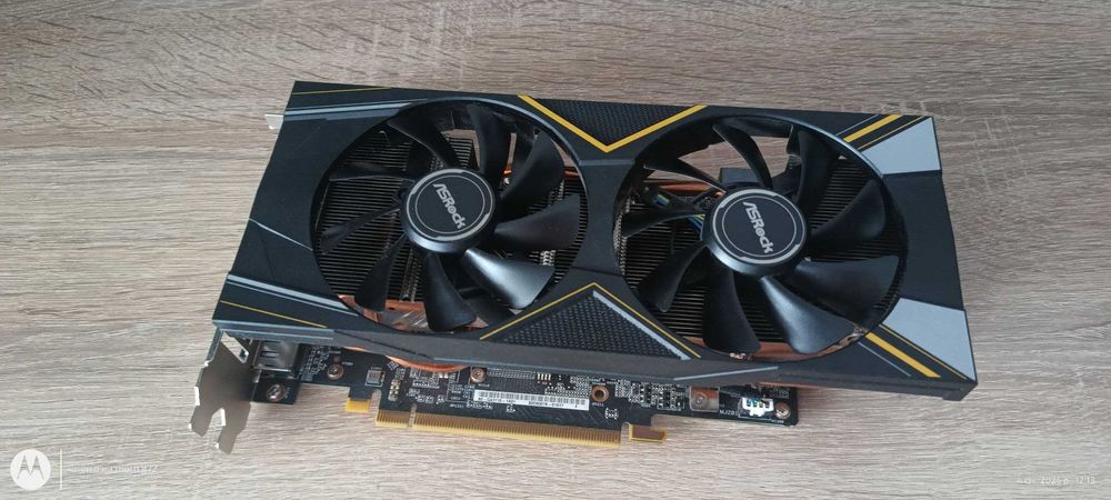 ASRock rx5600xt 6gb в хорошому стані можливий торг.
