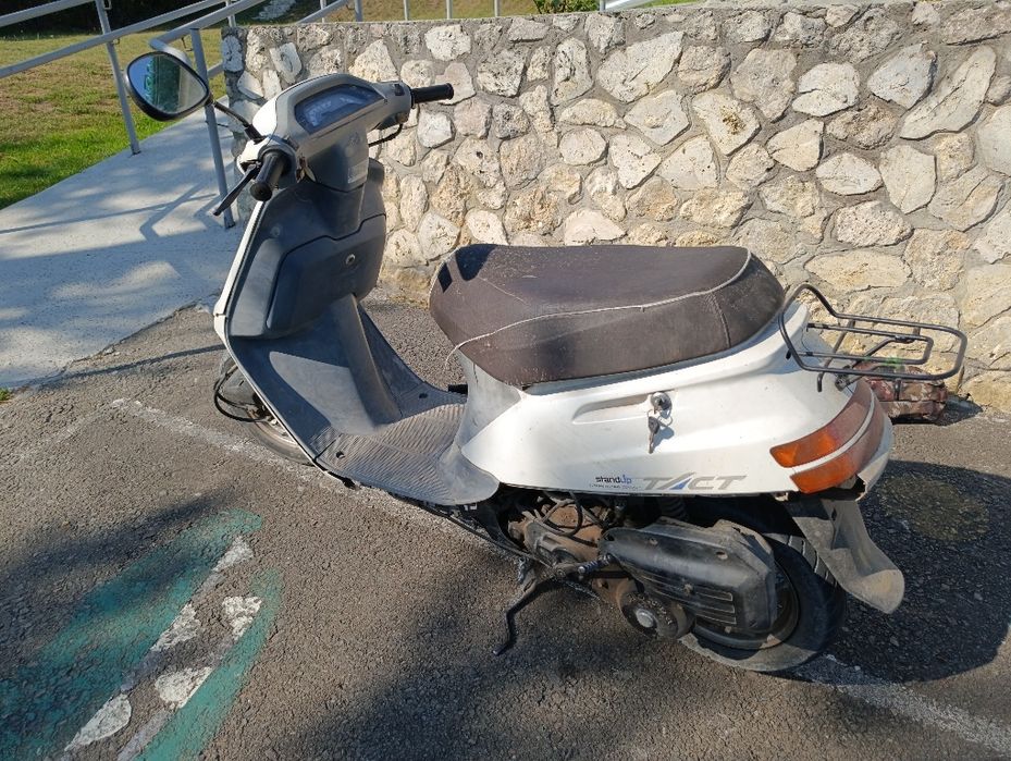 скутер Honda tact 24 stand up