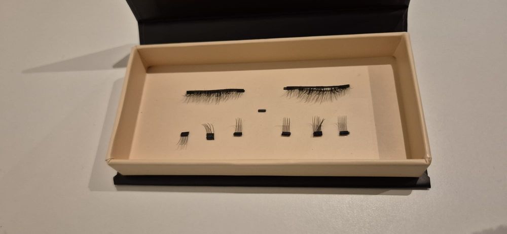 Florylash pestanas436286630208491521