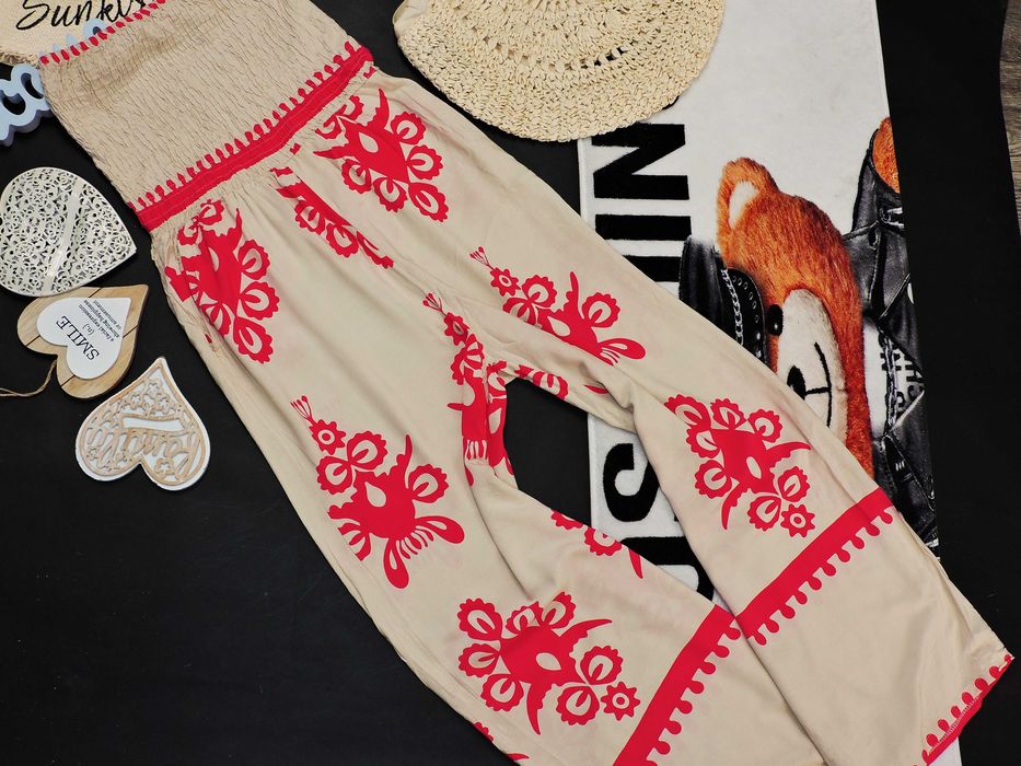 Italy piękny kombinezon zwiewny z wiskozy S/M