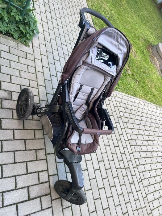 Używany wózek spacerowy Chico