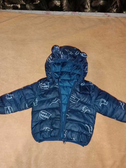 Демисезонная курточка 80