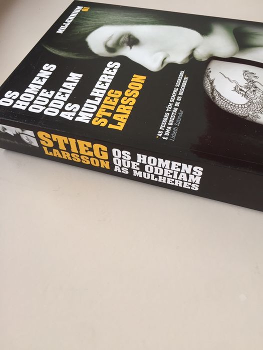 Livro Os homens que odeiam as mulheres de Stieg Larsson