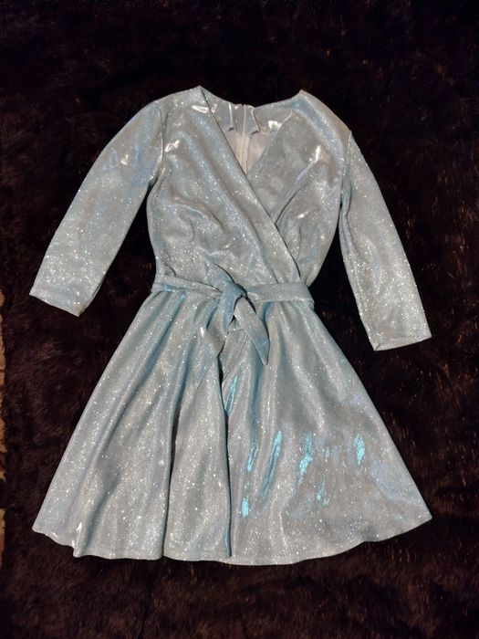 Сукня в чудовому стані