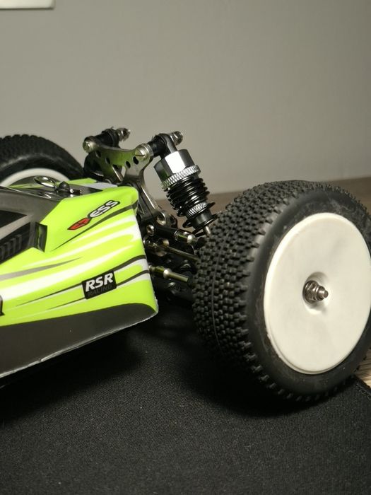 Wltoys 144010 upgrade, 4xbateria