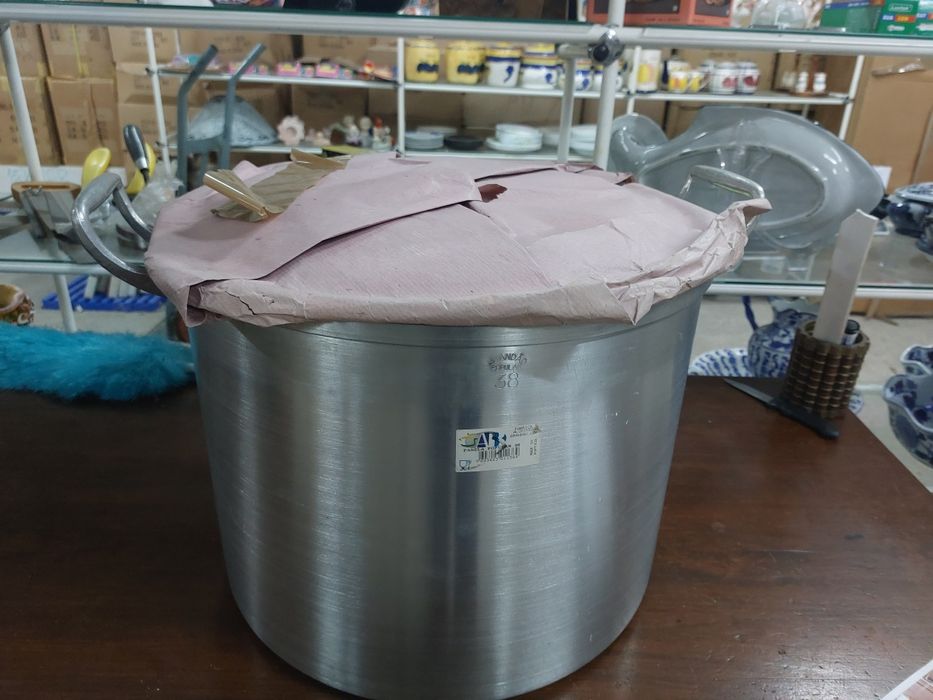 Panela alumínio 38 cm nova