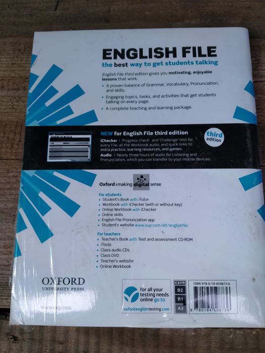 Учебники  Englisch File Оригинал. Новые..