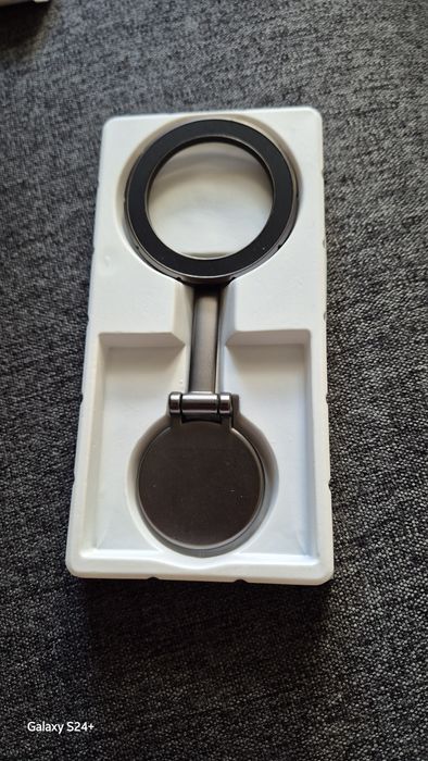 Suporte para telemovel com ring magnetico