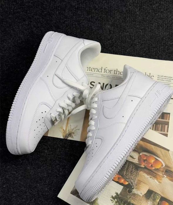 Promocja NIKE AIR FORCE 1 Biały AF1 R.37,5