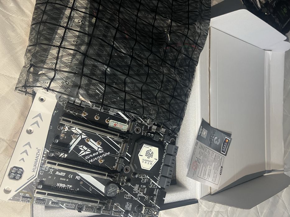 Материнская плата Huananzhi X99-TF