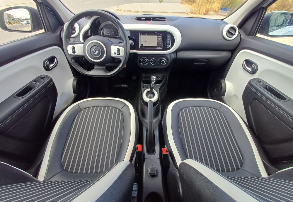 Renault twingo ZE intense