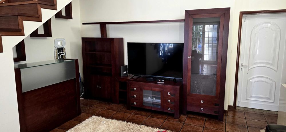 Moveis de sala . Estante