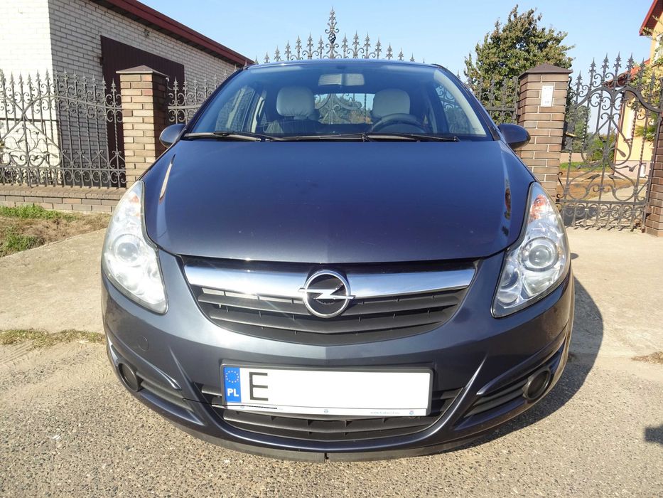 Piękna I Ekonomiczna Corsa D ! Model z 2009 roku ! Bardzo Bogate Wyposażenie !