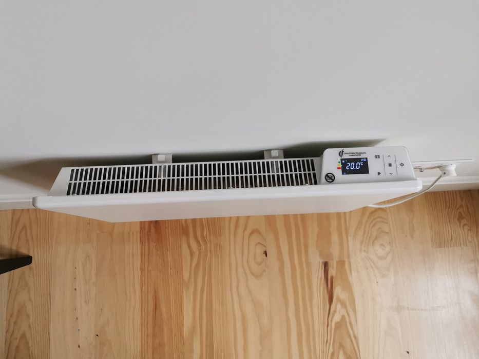 Radiador elétrico de parede Sanos 1500w