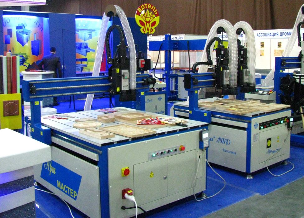 Фрезерний станок з ЧПУ Артмастер 1009 / 1212