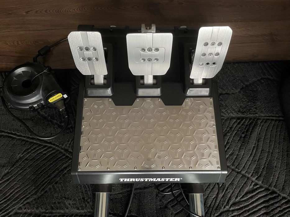 Kierownica  Thrustmaster TGT2
