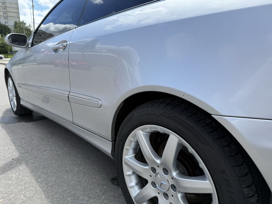 Mercedes-Benz CLK-Class 2003 VIN WDB2093161F092614 фото оголошення 3 з 14