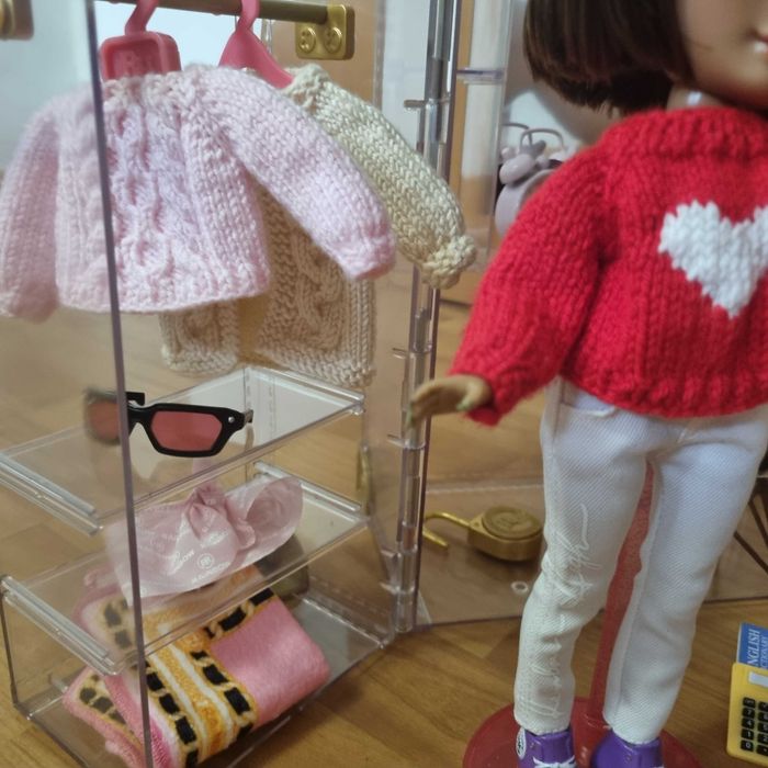 Conjunto de Bonecas com Roupas, Acessórios e Armário