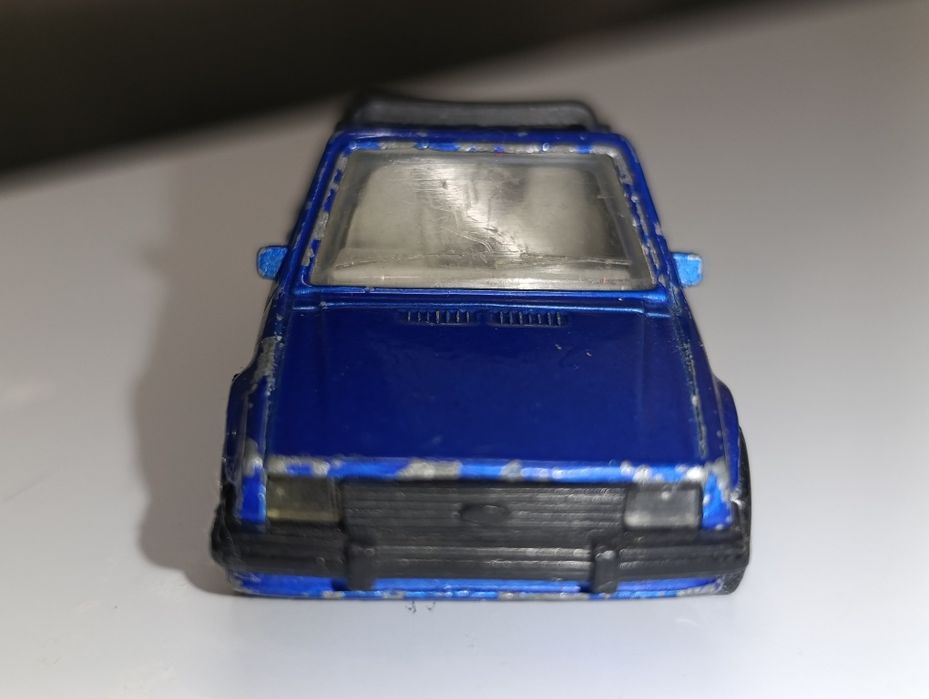 Miniatura Matchbox Ford Escort XR3i