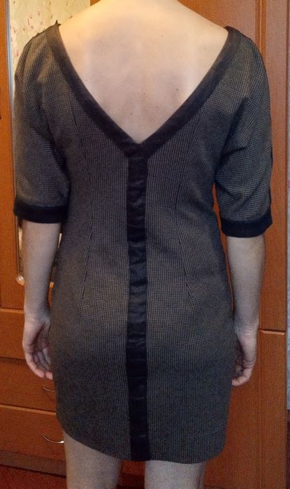 Плаття  дешево L i M