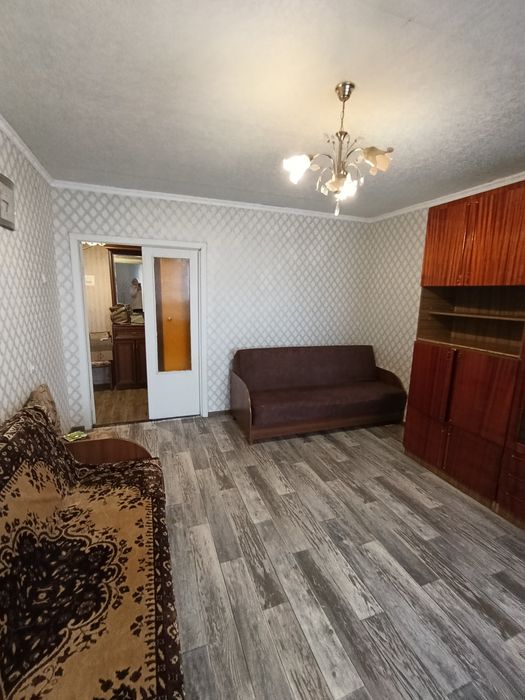 Продаю 1 кім.кв.вул Сумської Тероборони!