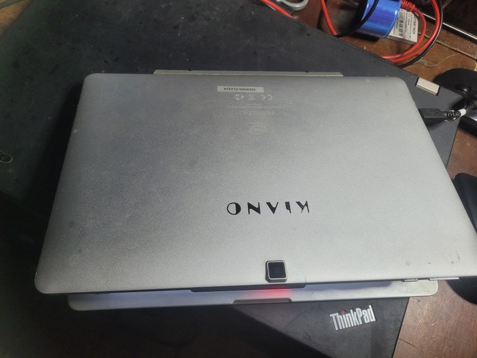 Laptop-tablet kiano